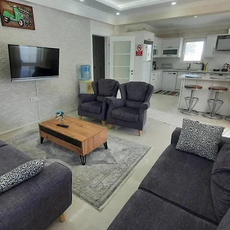 Ema Villa *