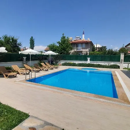 Ema Villa